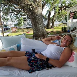 Meet your Posher, Maggie